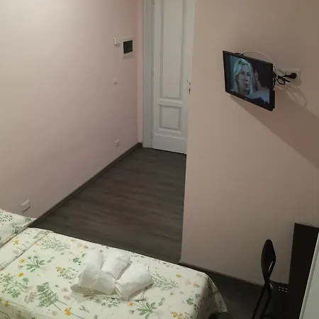 Guest house The House 3*