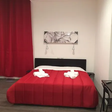 The House Guest house 3*