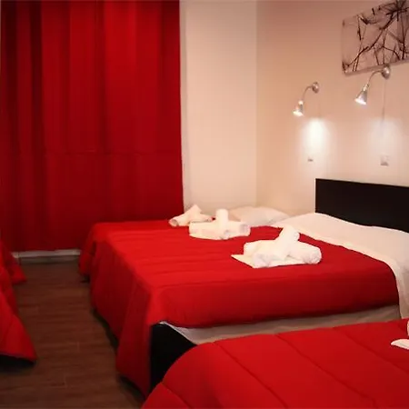 Guest house The House 3*
