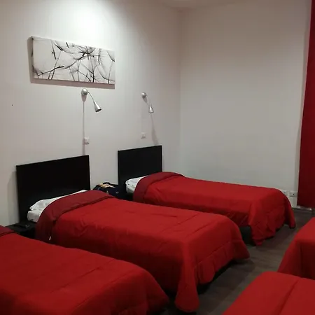 The House 3* Roma