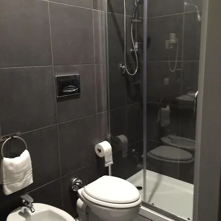 The House 3* Roma