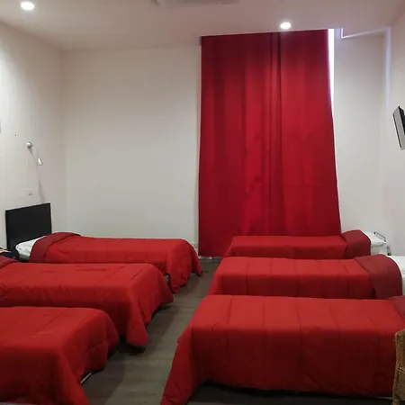 The House Guest house