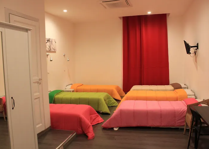 Guest house The House